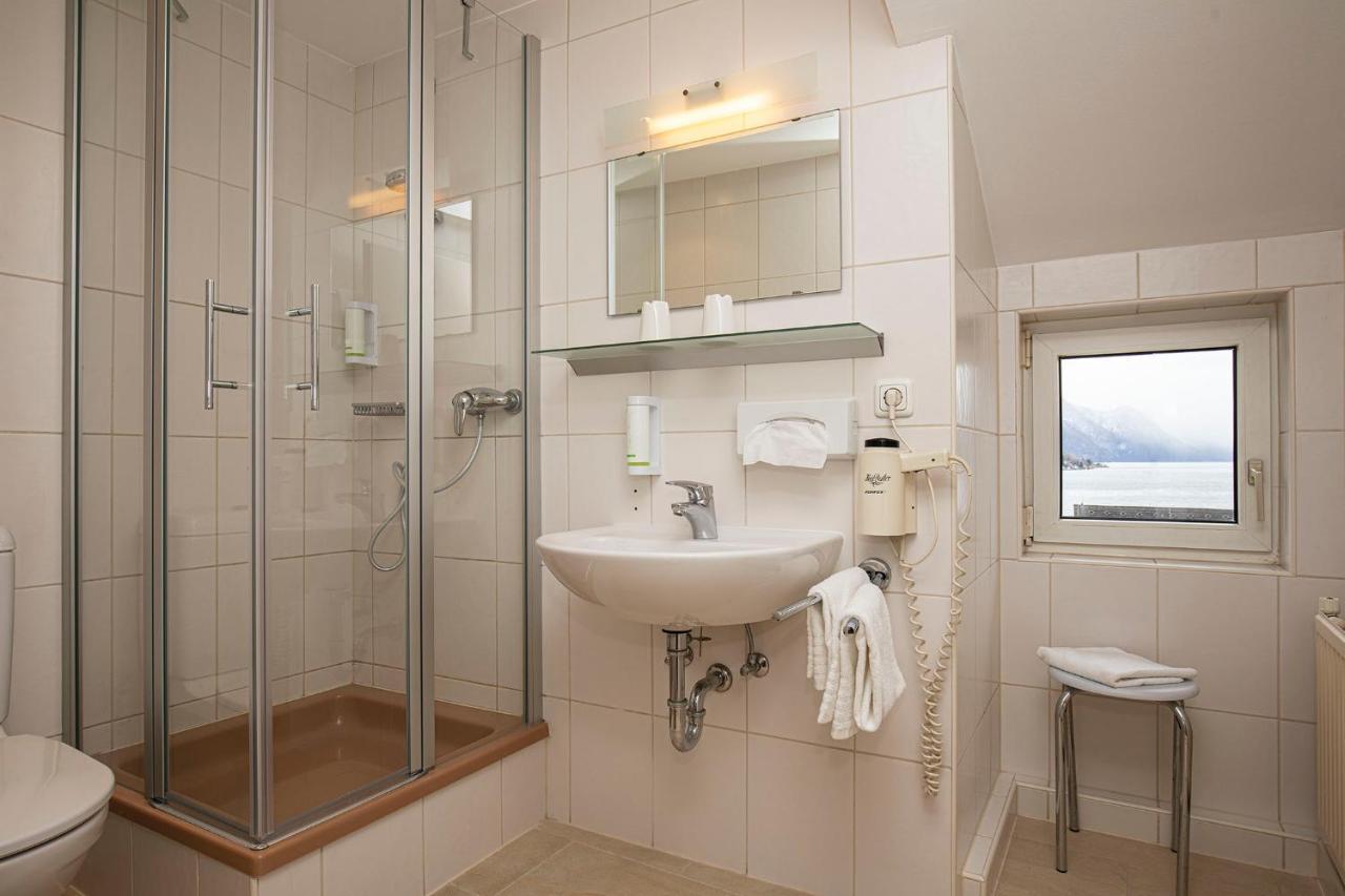 גמונדן Keramikhotel Goldener Brunnen מראה חיצוני תמונה